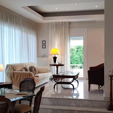 度假居 Cosy Garden Messíni